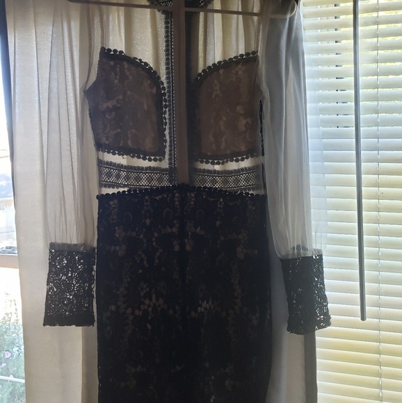 Sheer dress - Picture 7 of 8